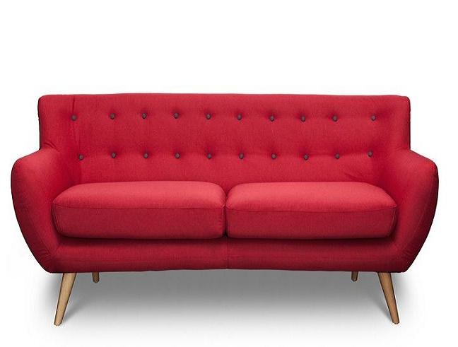 Sofa 2 chỗ 058 với tông màu đỏ cho những bạn trẻ năng động