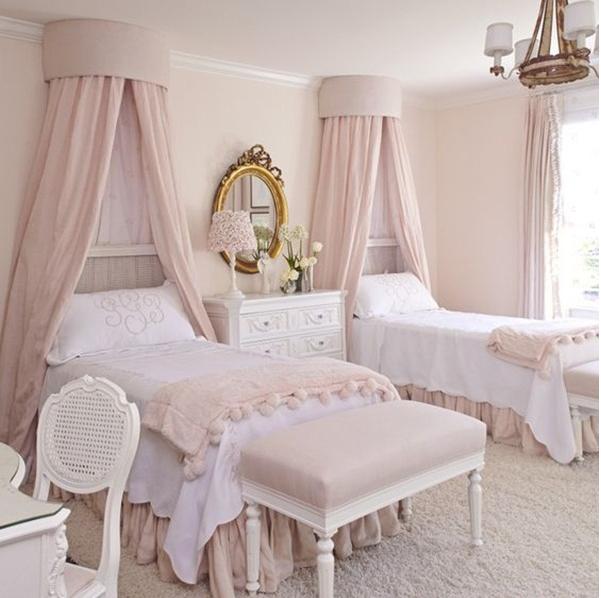 phòng ngủ dành riêng cho các cô nàng thích làm công chúa