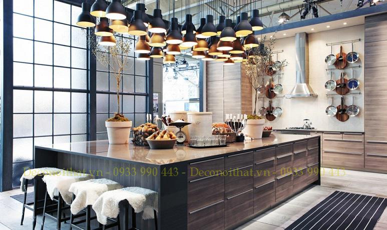 bàn đảo bếp với thiết kế và màu sắc hiện đại, sang trọng-tủ bếp kết hợp bàn đảo sẽ mang lại không gian rộng rãi hơn cho các chị em nội trợ